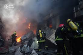 3 injured after Russia’s air attack on Kiev