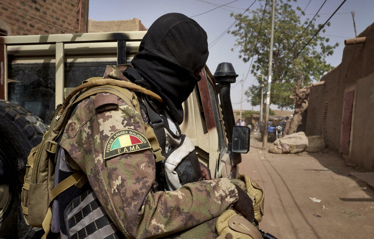 Suspected jihadists attack multiple military sites in western Mali